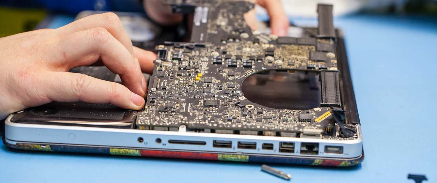 Замена или ремонт видеочипа ноутбука Apple MacBook в Киеве